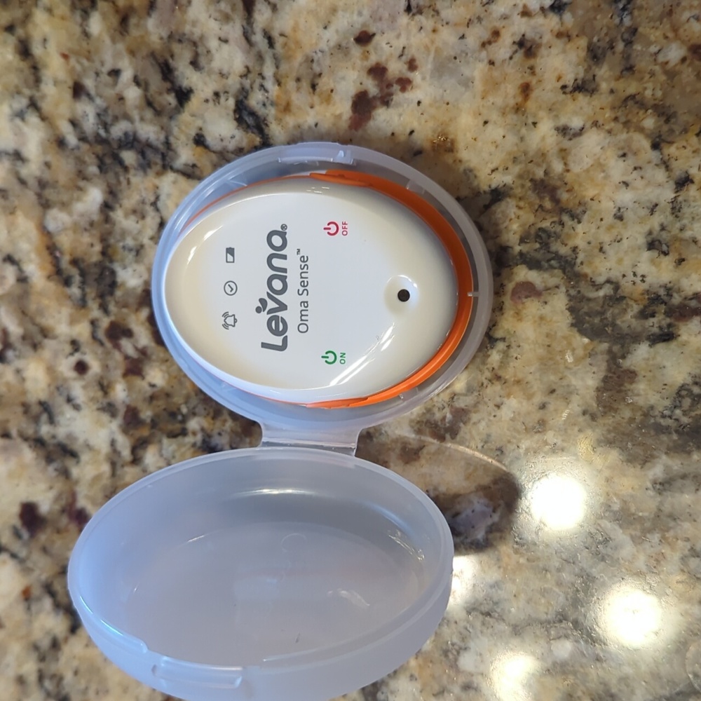 Levana oma sense baby breathing monitor